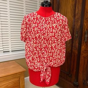 Madewell Crinkled Button-Back Tie Tee in Full Bloom - size S